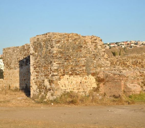 أسوار طنجة العتيقة