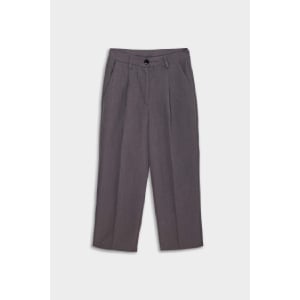 Get 40% off this chic wide-leg pant – high-waist fit, relaxed cut, and standout elegance!
